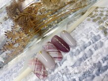 フローラネイルサロン/