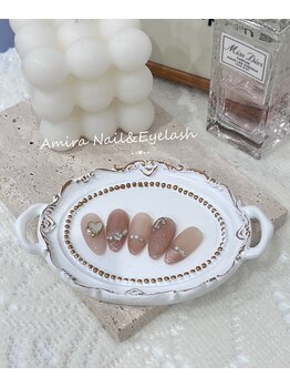 アミーラ(Amira)/Amiraの定額ネイル