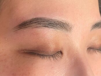 トムオウル(TOMOWL)/アイブロウWAX脱毛