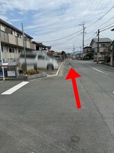 ブルーミン(Bloomin')/駐車場