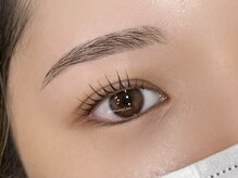 リノ(Lino)/眉毛とまつげ