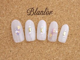 ふんわりニュアンスネイル
