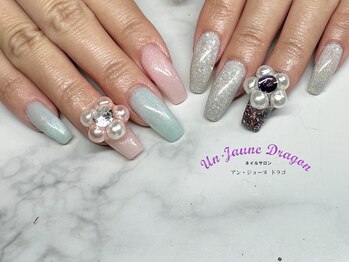 アン ジョーヌドラゴ/【自爪ネイル】パールフラワー