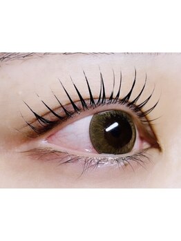 ボリュームのある目元にしたい