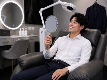 ホワイヤ セルフホワイトニング DBS神楽坂(Whi-Ya)の写真/男の身だしなみは口元から！メンズホワイトニングで魅力度UP。セルフホワイトニングで手軽にホワイトニング