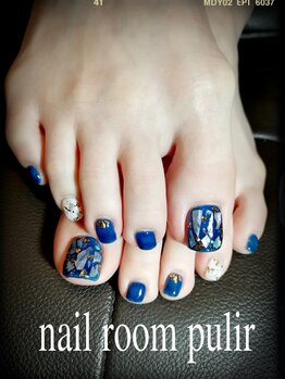 ネイルルーム プリル(Nail Room pulir)/