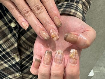 大人ガーリー×マグネットネイル