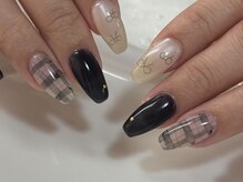 ニンニ(ninni)/ネイビーネイル