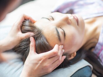 安心楽 栄店/大人気のへッドマッサージ