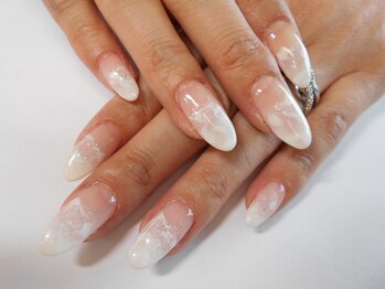 ネイルサロン グレイス(Grace)/【春夏秋冬】ジェル白マーブル