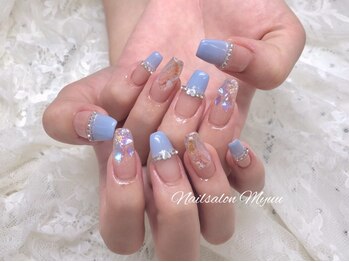 ネイルサロン ミュウ 池袋店(nailsalon Myuu)の写真/スタッフ全員高技術者★モチの良さの秘訣は、上級者～初心者まで満足させる妥協を許さない技術力！