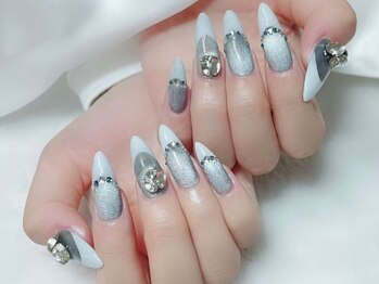 アミナ(Amina)の写真/選べる《チップ長さだし,スカルプ》深爪,折れやすい爪,亀裂爪のお悩みの方必見◎理想の指先をつくります♪
