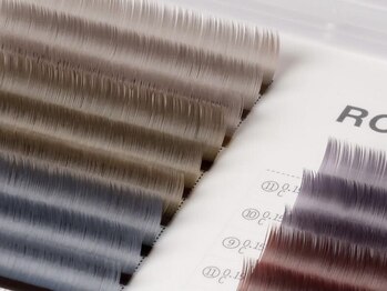 アイラッシュサロンモア 札幌駅前店 (More)の写真/手触り、持続性、肌なじみ、ナチュラルさにこだわった厳選エクステを多数ご用意!いつでもオフ無料♪