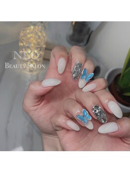 ネオ(NEO)/蝶々ネイル