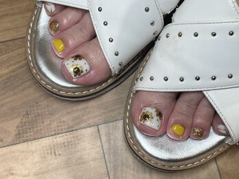 エーナイン イオンモール三川店/ひまわりネイル♪