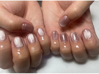 ブルゴーニュ(Bourgogne)/マグネットネイル