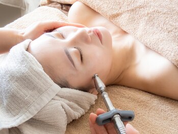 ミミ アイ(MIMI eye.)の写真/当店人気NO.1“小顔矯正”で理想のフェイスラインをGet☆正面・横顔どこから見てもスッキリ♪