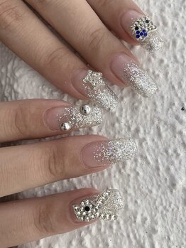 ウズ(UZU)/ラメグラネイル