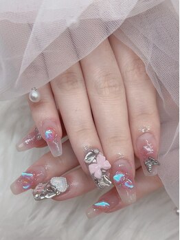 インタークロス(intercross)の写真/自爪の形にコンプレックスがある方も魅せたくなるような理想の指先に！通いやすい立地と価格設定も魅力♪