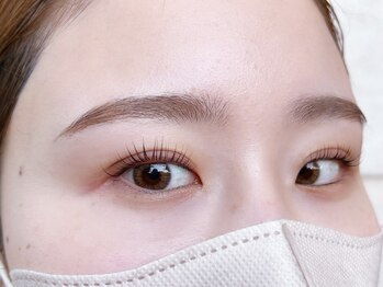 アールドヴィーヴル 富山(Ar de vivre)の写真/丁寧なカウンセリングで叶う似合わせまつげパーマ★立ち上げからカールまで理想の目元をご提案！