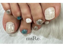 ミスリ(msRe.)/オーロララメフットネイル
