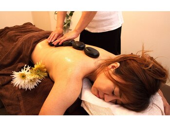 メルコンジェ/ホットストーン