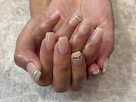 ヌーディーネイル