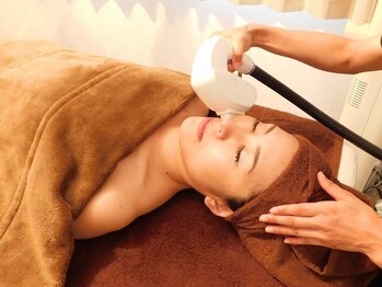 ラルーナ(La Luna)/顔脱毛