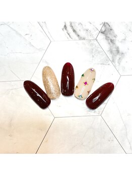 ジュエリーネイル