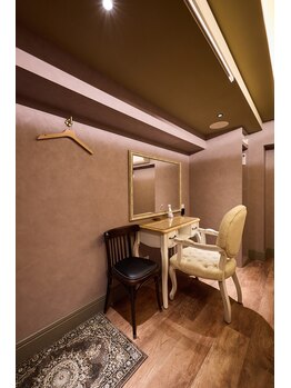 リラスパ 荻窪(relaspa)/部屋内での仕上げです