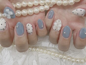 ハニービービー(Honey Bee Bee)/ガーリードットネイル