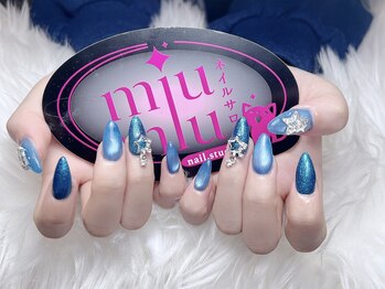 ミュウミュウ(miumiu)/星ネイル
