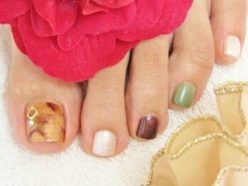 エムネイル(M Nail)/秋アンティークネイル(フット)