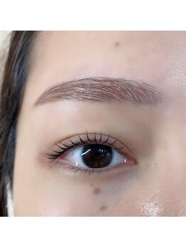 アオ 渋谷(ao.)/アイブロウ+パリジェンヌ