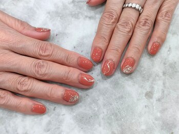 ミアネイル 越谷店(mia nail)/パラジェルベース施術写真