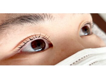 ビューティーアンドスパ セレクトプラス(Beauty & Spa treatment Select +)/ラッシュリフト