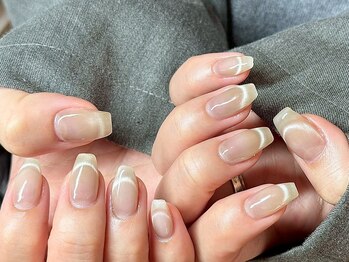 ヌル ネイル 堀江(NURU NAIL HORIE)/マグネットフレンチアレンジ☆