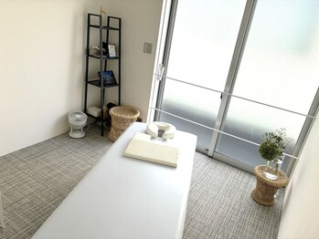 リチューン 自由が丘店(Re.tune)の写真/【高技術と癒しの空間でリピ多数】ほっと出来る空間での極上の施術は、体だけでなく心まで丁寧に癒します。