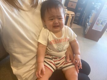 子育てママの整体サロン/施術中のお子様の様子