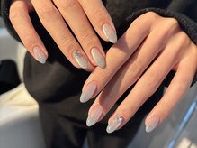 ソワレ(Soiree)/キラキラネイル/Vカット