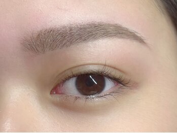 トレア(TREA)の写真/【眉でお顔の印象8割変わる】お顔タイプと骨格に合わせたデザイン提案♪《眉毛WAX+間引き付き/初回¥5500》