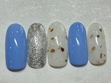 ネイルアンドアイラッシュ ネネ/キラキラ 大人シンプル