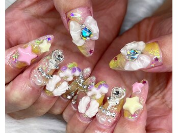 ネイルズゴーゴー 新宿店(NAILSGOGO)/セーラームーン キラキラ 渋谷