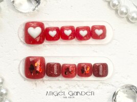 赤ハートネイル