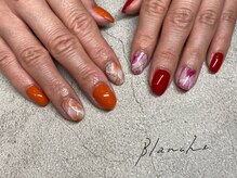 ブランシュ(BLANCHE)/大理石ネイル