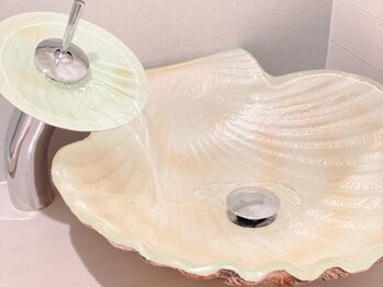 ナチュリガ/乙女心くすぐられる洗面ボウル