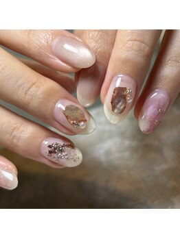 アティックネイルアトリエ(attic nail atelier)/平日限定おまかせネイル¥8200