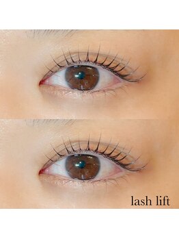 ノート(NOTE)/ラッシュリフト