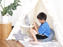 お子様も遊べるキッズスペース、おもちゃもご用意しております♪
