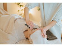 イムジャイ(im Cay)の雰囲気（細かな産毛を剃り、つるっとワントーン明るい肌に。）
